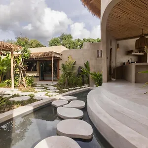 Surat Thani hotels &amp; apartments, all accommodations in Surat Thani