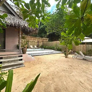 Surat Thani hotels &amp; apartments, all accommodations in Surat Thani