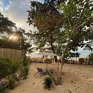 Surat Thani hotels &amp; apartments, all accommodations in Surat Thani