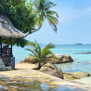 Surat Thani hotels &amp; apartments, all accommodations in Surat Thani