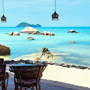 Surat Thani hotels &amp; apartments, all accommodations in Surat Thani