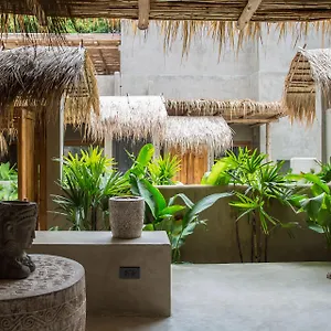 Surat Thani hotels &amp; apartments, all accommodations in Surat Thani